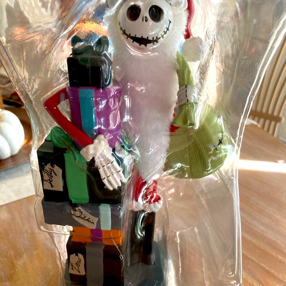 Collector nightmare before Christmas nutcracker